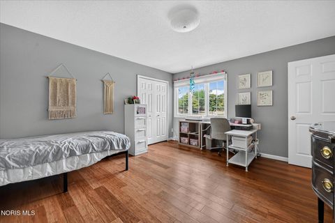 Tiny photo for 937 Bexley Drive, Perrysburg, OH 43551 (MLS # 10010021)