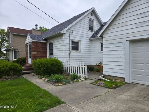 Tiny photo for 420 N Brunell Street, Wauseon, OH 43567 (MLS # 10007081)