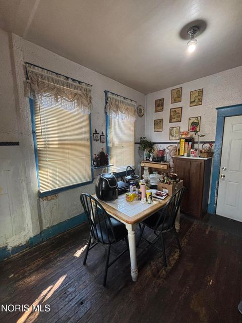 Tiny photo for 722 Walnut Street, Toledo, OH 43604 (MLS # 10006275)