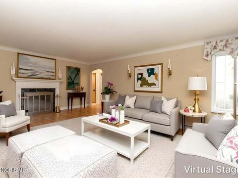 Tiny photo for 3724 Talmadge Road, Toledo, OH 43606 (MLS # 10007067)