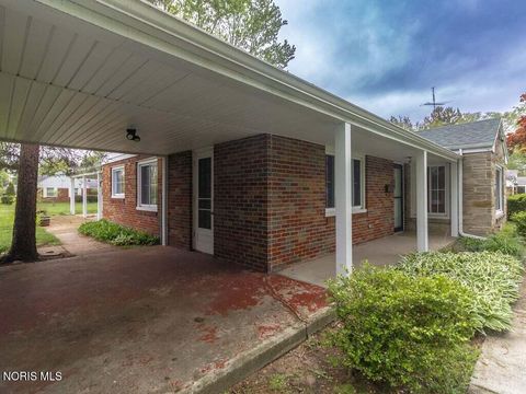 Tiny photo for 3724 Talmadge Road, Toledo, OH 43606 (MLS # 10007067)