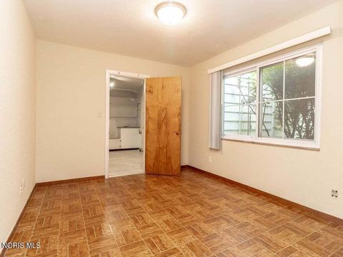 Tiny photo for 3724 Talmadge Road, Toledo, OH 43606 (MLS # 10007067)