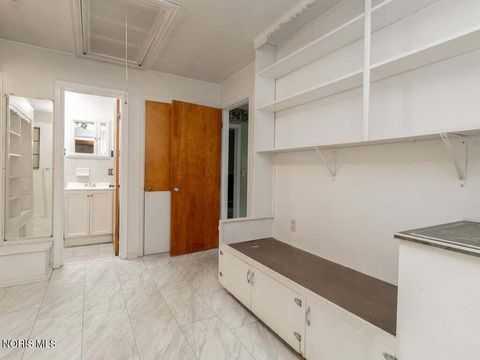 Tiny photo for 3724 Talmadge Road, Toledo, OH 43606 (MLS # 10007067)