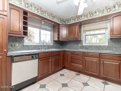 Tiny photo for 3724 Talmadge Road, Toledo, OH 43606 (MLS # 10007067)