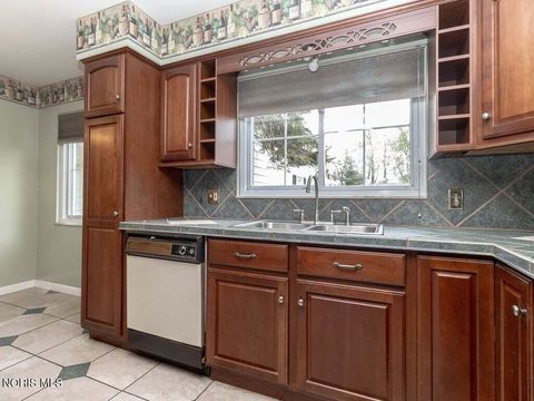Tiny photo for 3724 Talmadge Road, Toledo, OH 43606 (MLS # 10007067)