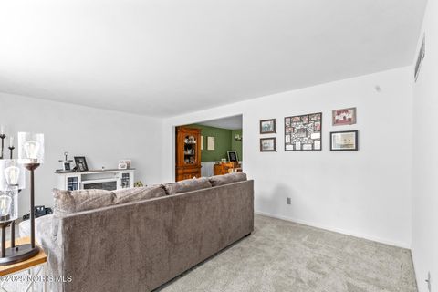 Tiny photo for 1839 Sherwood Drive, Defiance, OH 43512 (MLS # 10002445)