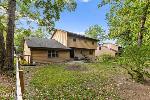 Tiny photo for 1839 Sherwood Drive, Defiance, OH 43512 (MLS # 10002445)