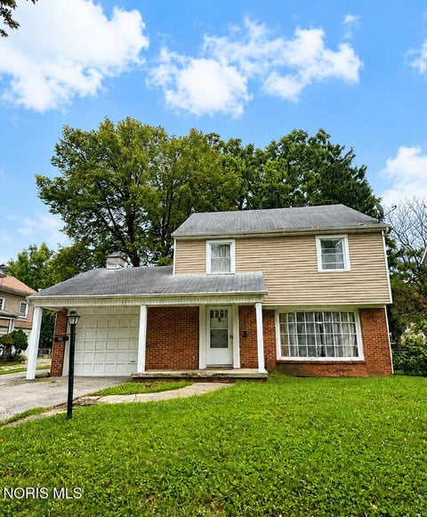 Homes For Sale - 23 Birckhead Place<br/> Toledo, OH 43608