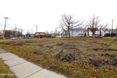 Tiny photo for 1316 Shenandoah Road, Toledo, OH 43607 (MLS # 10002971)