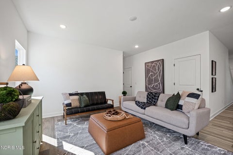 Tiny photo for 1752 Wexford Drive, Bowling Green, OH 43402 (MLS # 10012347)