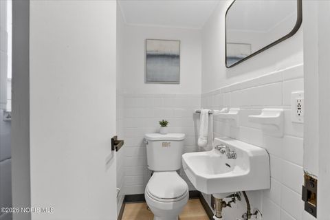 Tiny photo for 2550 Secor Road, Toledo, OH 43606 (MLS # 10003082)