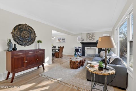 Tiny photo for 2550 Secor Road, Toledo, OH 43606 (MLS # 10003082)