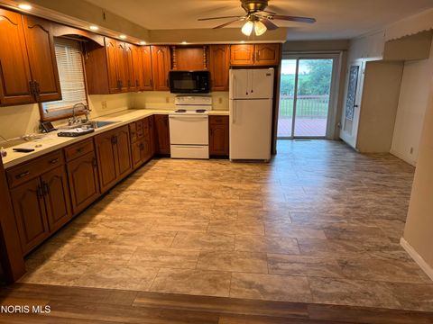 Tiny photo for 10327 County Road P3, Napoleon, OH 43545 (MLS # 10009603)