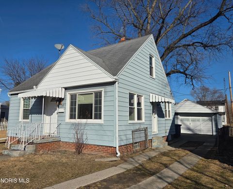 Tiny photo for 706 Carver Boulevard, Toledo, OH 43607 (MLS # 10004632)