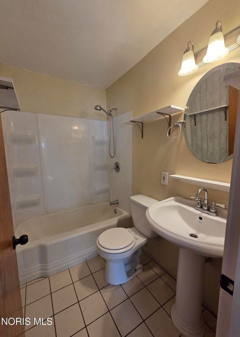 Tiny photo for 706 Carver Boulevard, Toledo, OH 43607 (MLS # 10004632)