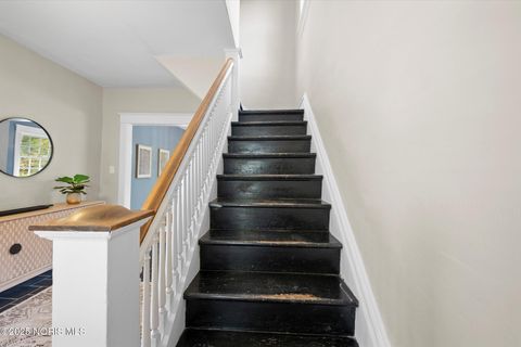 Tiny photo for 3304 Island Avenue, Toledo, OH 43614 (MLS # 10000342)