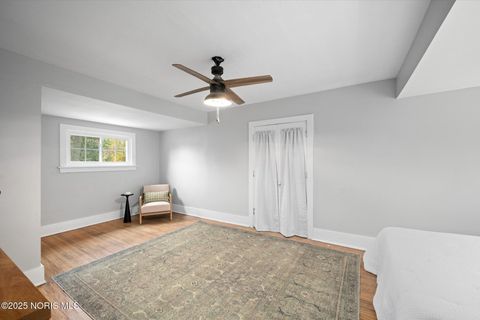 Tiny photo for 3304 Island Avenue, Toledo, OH 43614 (MLS # 10000342)
