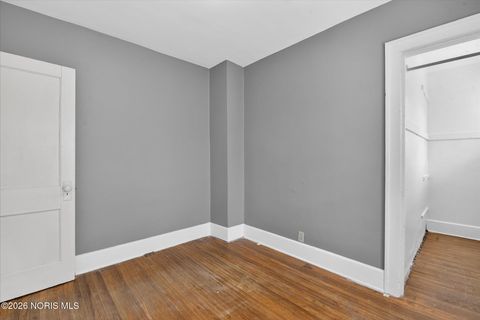 Tiny photo for 1019 E Manhattan Boulevard, Toledo, OH 43608 (MLS # 10003603)