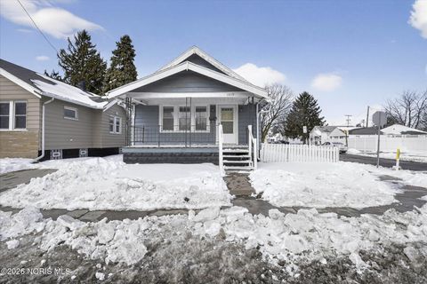 Tiny photo for 1019 E Manhattan Boulevard, Toledo, OH 43608 (MLS # 10003603)