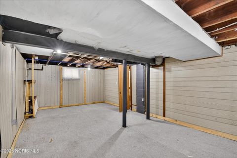 Tiny photo for 1019 E Manhattan Boulevard, Toledo, OH 43608 (MLS # 10003603)