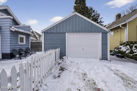 Tiny photo for 1019 E Manhattan Boulevard, Toledo, OH 43608 (MLS # 10003603)