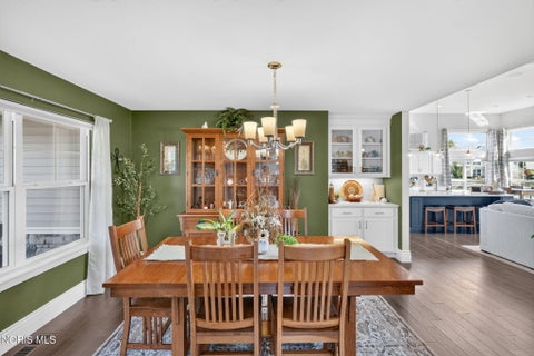 Tiny photo for 306 Cornerstone Court, Perrysburg, OH 43551 (MLS # 10014496)