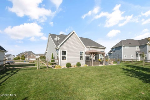 Tiny photo for 306 Cornerstone Court, Perrysburg, OH 43551 (MLS # 10014496)