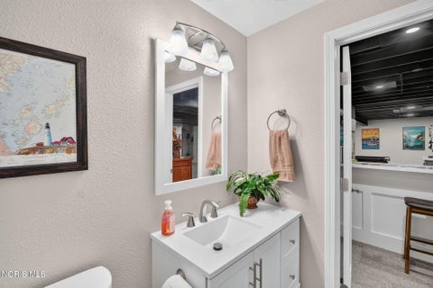 Tiny photo for 306 Cornerstone Court, Perrysburg, OH 43551 (MLS # 10014496)
