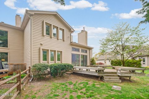 Tiny photo for 4246 Vicksburg Drive, Sylvania, OH 43560 (MLS # 10007118)