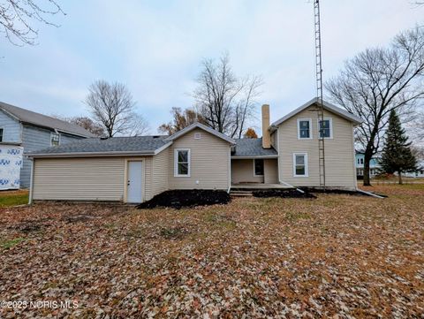 Tiny photo for 206 S Elm Street, Pioneer, OH 43554 (MLS # 10001644)