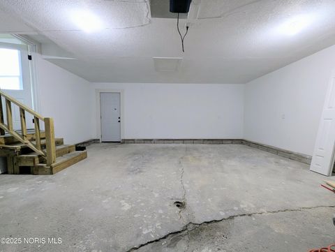 Tiny photo for 206 S Elm Street, Pioneer, OH 43554 (MLS # 10001644)