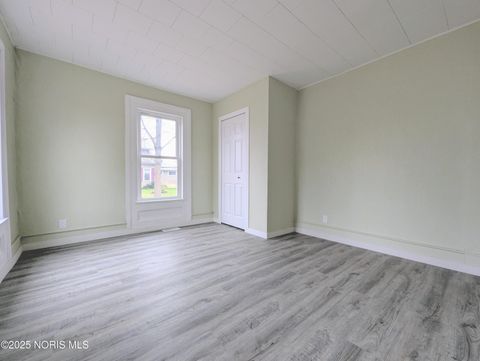 Tiny photo for 206 S Elm Street, Pioneer, OH 43554 (MLS # 10001644)