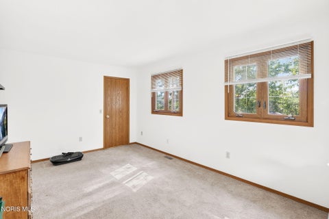 Tiny photo for 8260 Arquette Road, Oregon, OH 43616 (MLS # 10013855)
