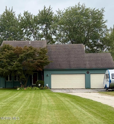 Photo of 8260 Arquette Road, Oregon, OH 43616 (MLS # 10013855)