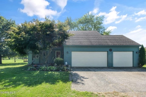 Tiny photo for 8260 Arquette Road, Oregon, OH 43616 (MLS # 10013855)