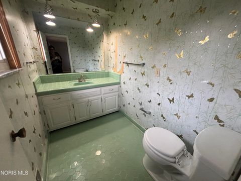 Tiny photo for 2148 Heatherwood Drive, Toledo, OH 43614 (MLS # 10006367)