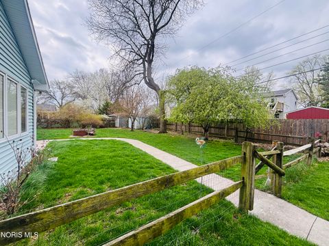 Tiny photo for 2148 Heatherwood Drive, Toledo, OH 43614 (MLS # 10006367)