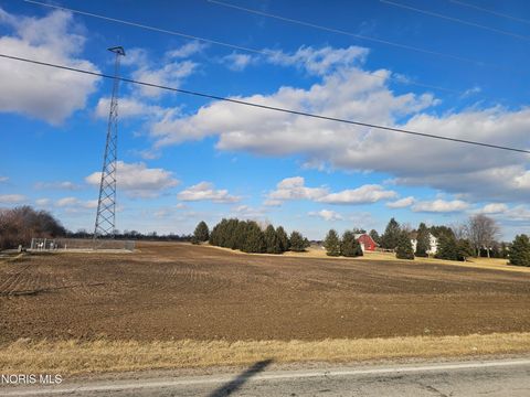 Photo of 11499 W Portage River South Road, Oak Harbor, OH 43449 (MLS # 10005841)