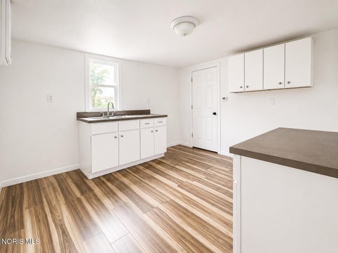 Tiny photo for 1222 Lincoln Avenue, Toledo, OH 43607 (MLS # 10012871)