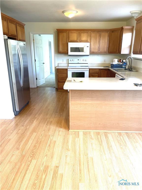 Findlay, Ohio 45840, United States, 3 Bedrooms Bedrooms, ,3 BathroomsBathrooms,Residential,Coming Soon,220832