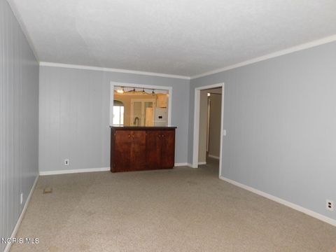 Tiny photo for 13876 County Road C, Bryan, OH 43506 (MLS # 10007568)
