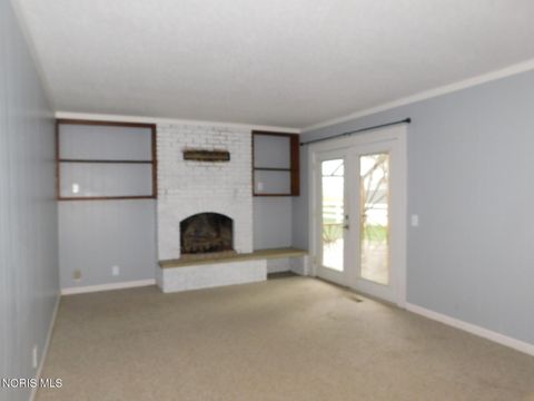 Tiny photo for 13876 County Road C, Bryan, OH 43506 (MLS # 10007568)