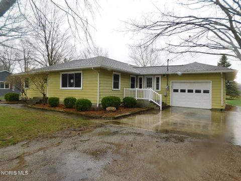 Photo of 13876 County Road C, Bryan, OH 43506 (MLS # 10007568)