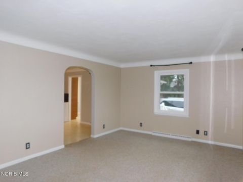 Tiny photo for 13876 County Road C, Bryan, OH 43506 (MLS # 10007568)
