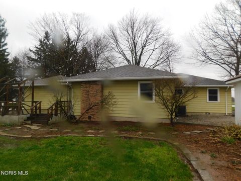 Tiny photo for 13876 County Road C, Bryan, OH 43506 (MLS # 10007568)