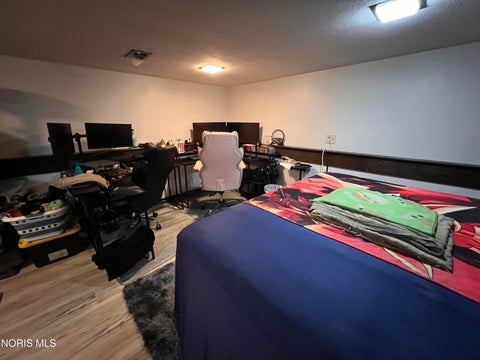 Tiny photo for 129 Melody Lane, Toledo, OH 43615 (MLS # 10014115)