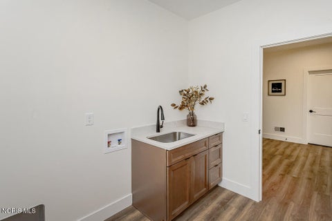 Tiny photo for 9024 Driftwood Court, Sylvania, OH 43560 (MLS # 10013031)
