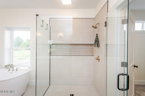 Tiny photo for 9024 Driftwood Court, Sylvania, OH 43560 (MLS # 10013031)