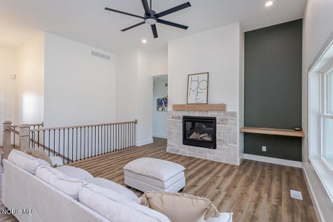 Tiny photo for 9024 Driftwood Court, Sylvania, OH 43560 (MLS # 10013031)