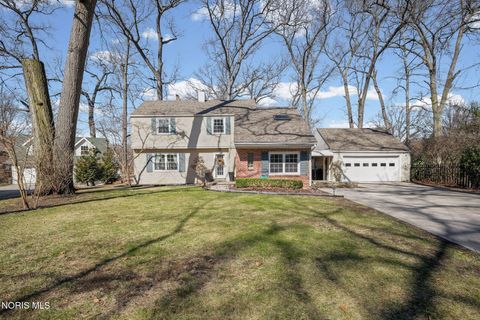 Photo of 3456 Gallatin Road, Ottawa Hills, OH 43606 (MLS # 10004013)
